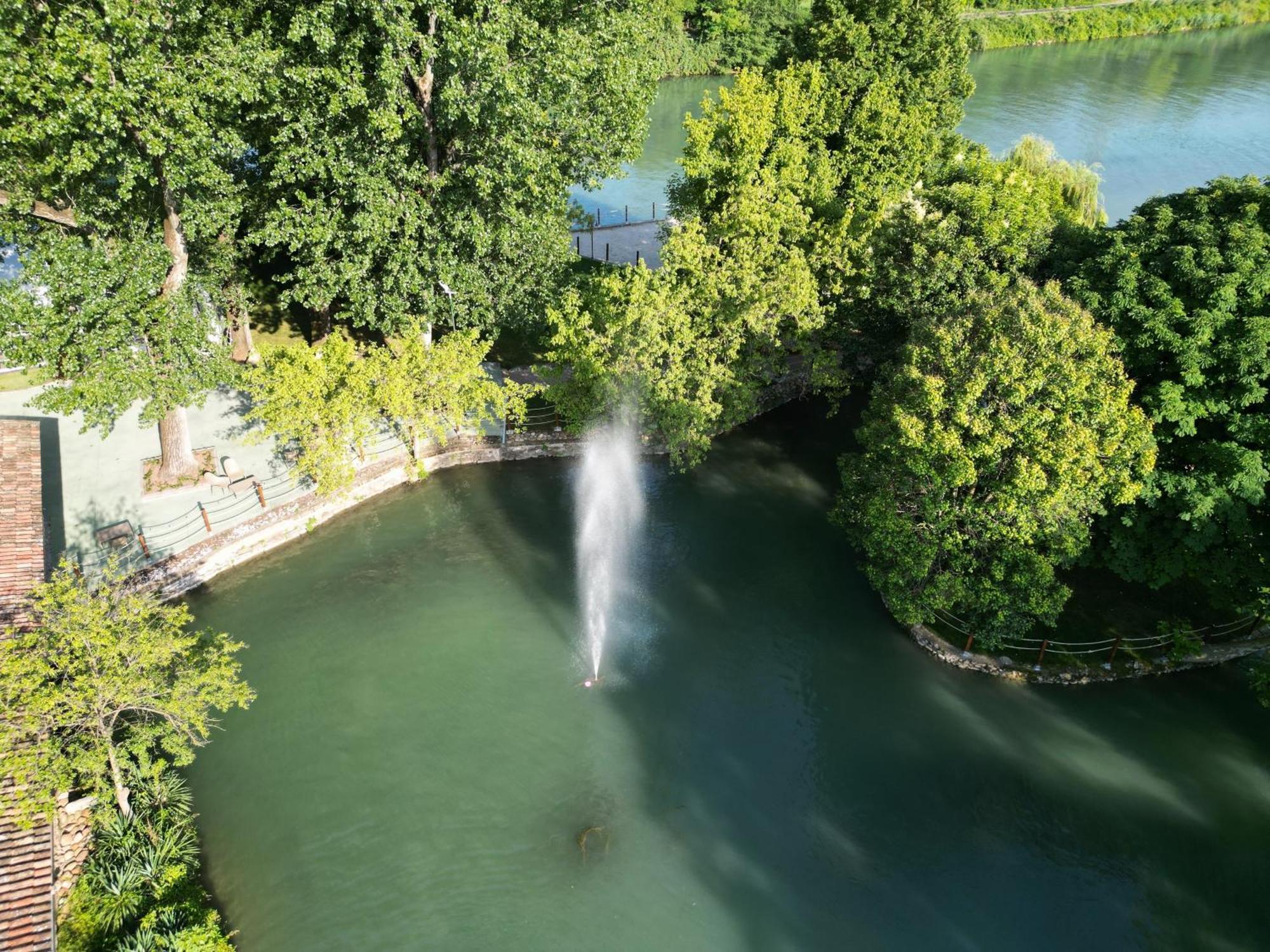Villa Dei Mulini โวลตา มันโตวานา ภายนอก รูปภาพ